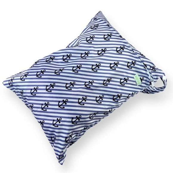 Wegreeco Cloth Diaper Wet Bag - Navy Blue Stripe & Anchor - Picture 1 of 4